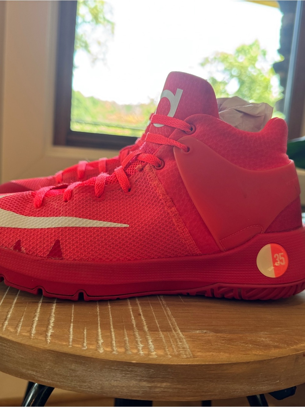 Nike KD “Trey IV GS” RedWhite High-Top Sneakers with White Swoosh 6Y/M 7.5W